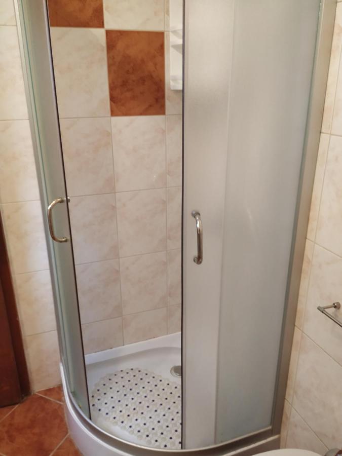 Studio Apartman Violeta II - 50M From The Beach โตรกีร์ ภายนอก รูปภาพ
